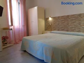 Sardinia-holiday Spargi Suite & Rooms - Image 2