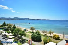 GALIHOST - Ático con terraza y vistas al mar en Vilagarcía - Image 1