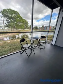 Comfortable apartment entirely by the lake - Image 5