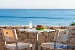 Caravella Luxury Apartments - Image 2