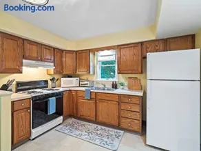 Historical District,Fully equipped,3 Beds,Sleeps 6 - Image 4