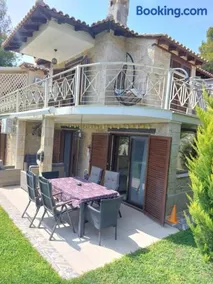 STONE Villa - Image 1