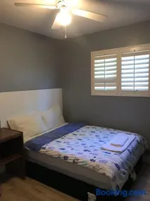 Room 3 - Image 5