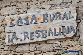 La Resbalina Casa Rural - Image 1