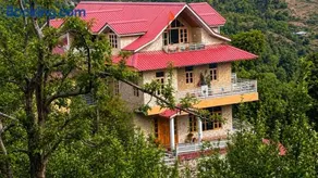 White Clover Retreat - Image 1