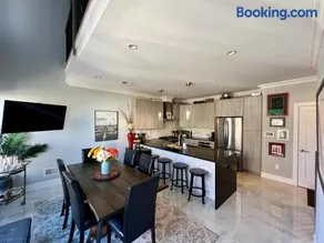 Charles Peak Condo - JC Heights - Image 4