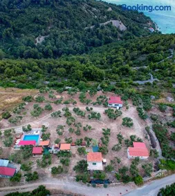 Camp Kopito - Image 1