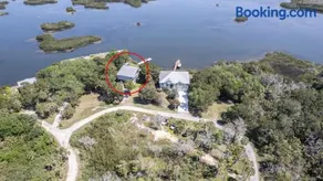 Ozello Coastal Lodge Your Tranquil Waterfront Retreat Sleeps 6 Private Dock Dog Ok - Image 2