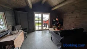 Cabin with sea view, northern lights and midnight sun - Image 3