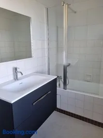 Chambre dans maison à partager - Image 1