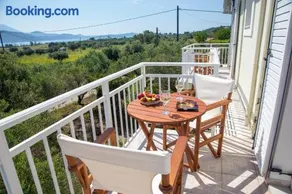 SEA & OLIVES HOUSE - Image 3