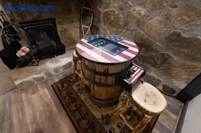 Misty Mountain Hop - Cobbly Nob Cabin with HotTub, Fast Wi-Fi, Privacy, Pool - Image 2
