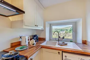 1 Bed in Worton oc-s29867 - Image 3