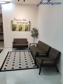 Rimbunan Desa Homestay with Private Pool - Image 4