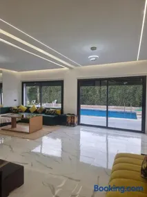 Villa Luxe Fès avec Piscine & Spa, proche aéroport, Private Hammam - Image 2