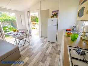 Mobil-home 2 Chambres avec Terrasse - API-1-52-1740 - Image 1