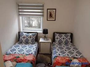 AUTOMOTODROM GROBNIK - Apartments and Rooms Skejić - Image 3
