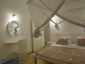Sunpark Chalets Malindi - Image 3