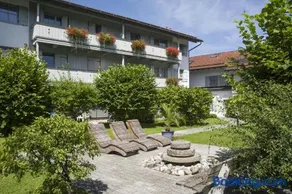 Wellness Ferienwohnung mit Hallenbad und Sauna - Image 1