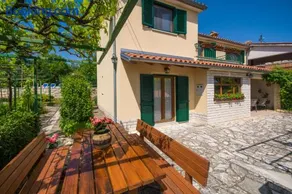 Villa Teodora, an ideal holiday hideaway for families and friends - Image 3