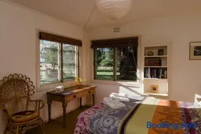 Corowa Oakleigh Hideaway - Image 4