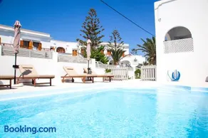 Oscar Hotel - Image 1