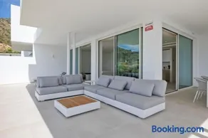 Hillside flat with pool by Costarentals - Ref M49 - Image 4