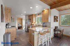 Stone Cliff Cottage - Image 5