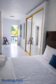 6 bedsroom 5 baths Walk to beach Homes Dorado, Puerto Rico by Rentalspr - Image 5