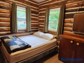 3-Bedroom Cottage #10 - Balsam Lake - Image 3