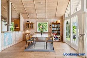 Cosy Cottage With Open View Of The Meadow - Image 4