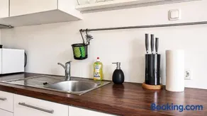 SEEZEIT Ferienwohnung an der Zinnmanufaktur - Image 2