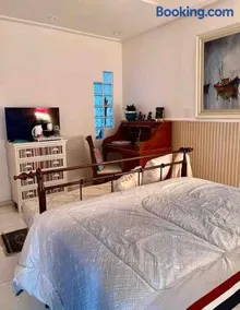 Quarto Suíte em Vitória perto da praia com garagem - Image 3