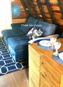 Chalé Na coruja e Chalé Encanto com BANHEIRA com AQUECEDOR e hidromassagem 7,5km centro Águas com COM CAFÉ, internet Starlink - Image 3