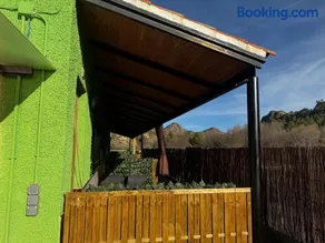 Apartamentos Rio Gallego - Image 2