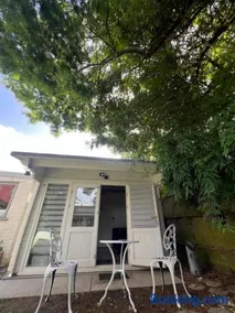 29 Park Avenue , Shoreham-by-Sea , Cozy Cabin - Image 1