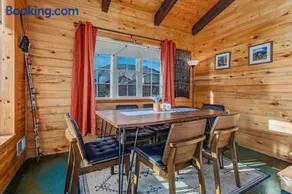 Scenic Mtn Retreat w Hot Tub & Mountain Views - Image 5