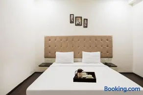 Townhouse The AMV Hotel - Image 5