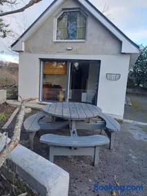 Stable Lodge - Image 2