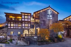 CiQiKou Fog Villa - Image 2