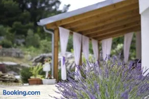 Holiday Home Lavanda - Image 1
