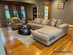 3 bedroom stylish house - Image 5