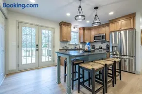 Peaceful Rydal Retreat With Modern Comforts - Image 1