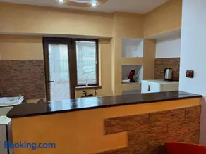 Central Lovely Apartment Craiova - Image 3