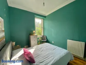 Traveller Award Winner 2024 Edinburgh Apartment with 3 Beds - Image 5