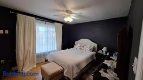 Charming Retreat - The Corso Hideaway - Image 1