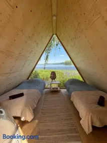 Triangeli -glampingmökki - Image 2