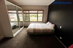 Maryborough Central Home - Image 2