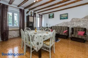 Apartment Macan - Image 3