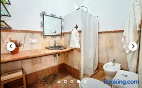 Casa Rural El Retiro en Villanueva del Rey con piscina privada, barbacoa y amplio patio - Image 3